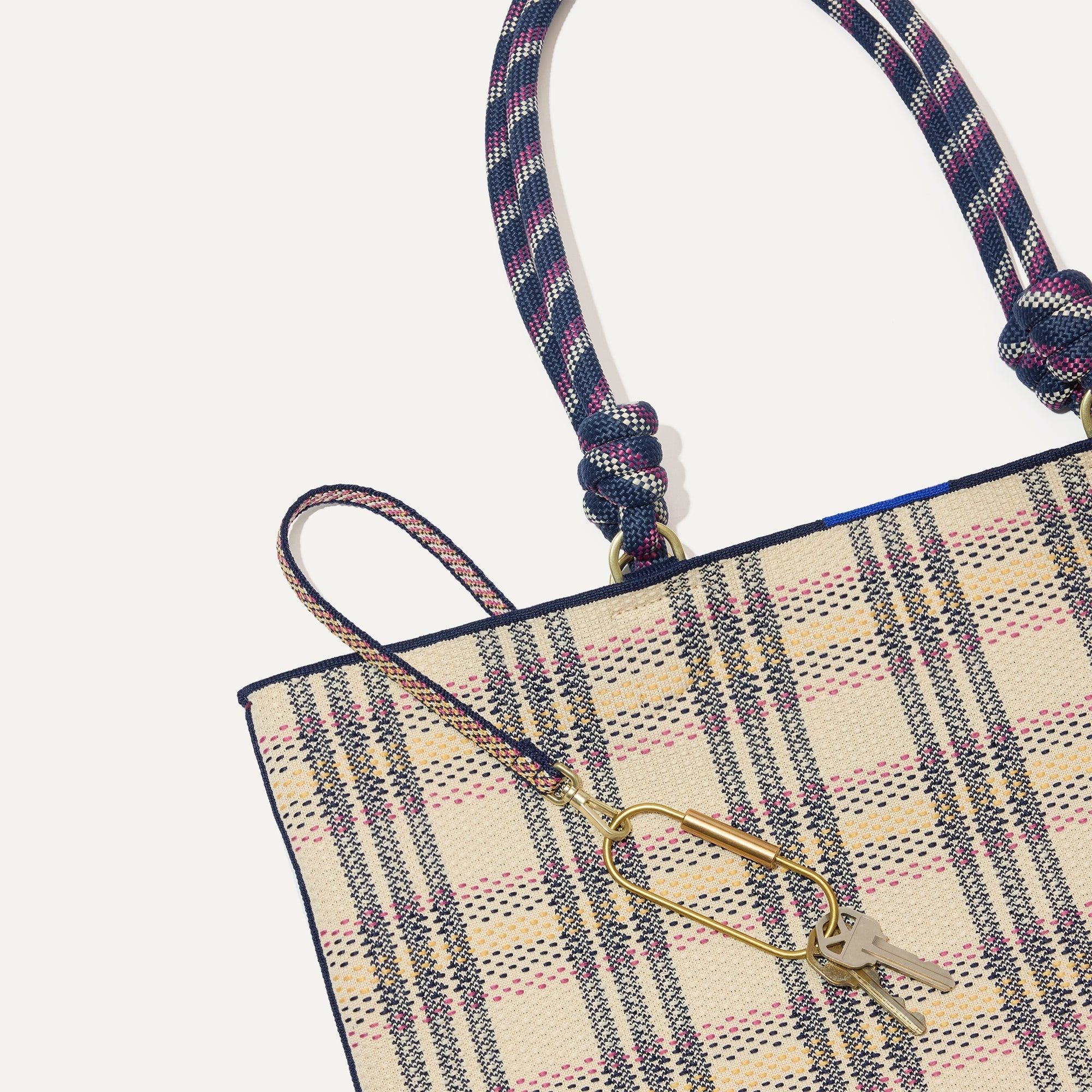 The Lightweight Tote - Spring Plaid