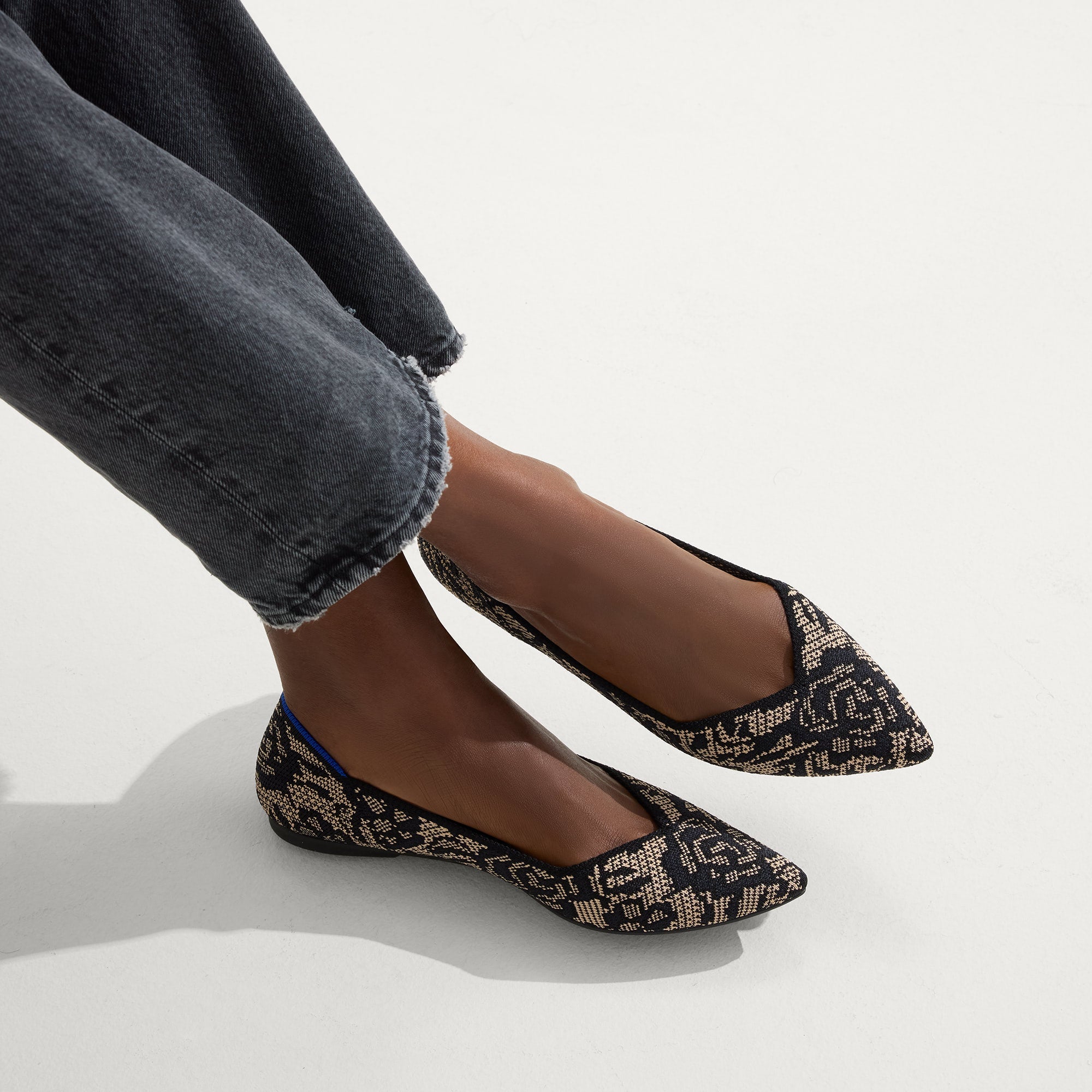 The Point II - Chantilly Noir